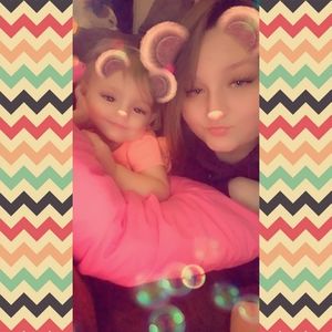 Meet your Posher, Charlea